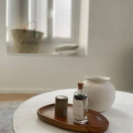 Au Coeur Du Vieil A 200m Des Plages, Superbe Appartement Antibes