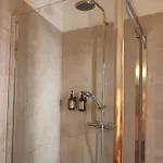 Au Coeur Du Vieil A 200m Des Plages, Superbe Appartement Antibes