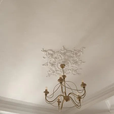 Au Coeur Du Vieil A 200m Des Plages, Superbe * Antibes