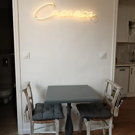 Au Coeur Du Vieil A 200m Des Plages, Superbe Антіб