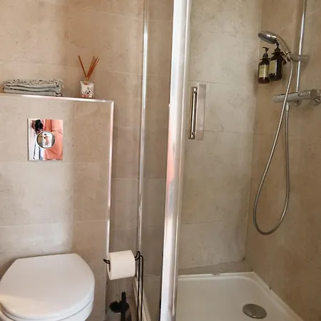 Au Coeur Du Vieil A 200m Des Plages, Superbe Apartment