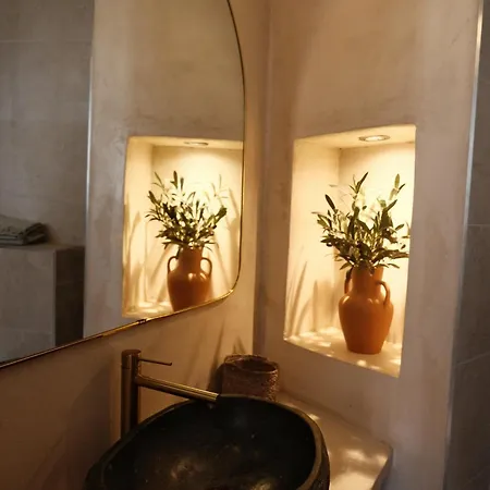 Au Coeur Du Vieil A 200m Des Plages, Superbe Антіб